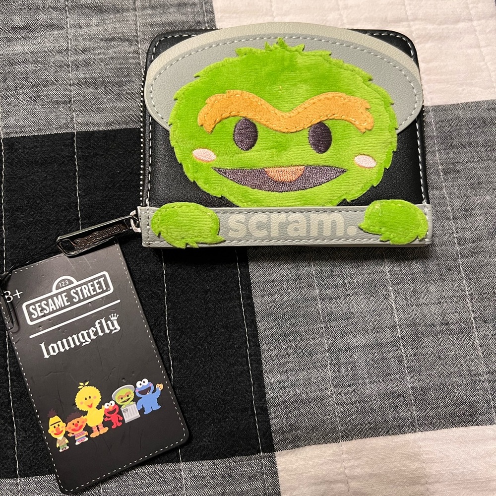 Loungefly Oscar the Grouch wallet